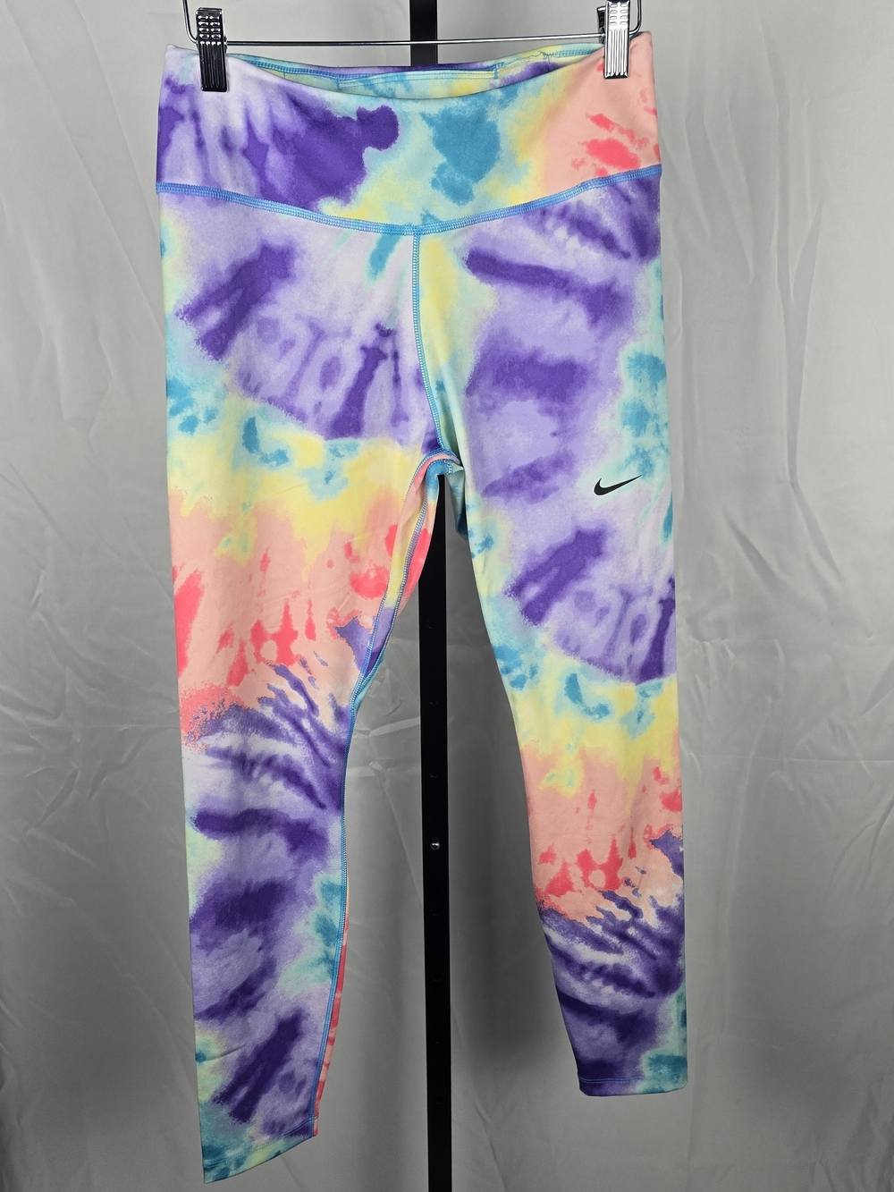 Nike Women's Colorful Tie Dye Leggings Size Medium
